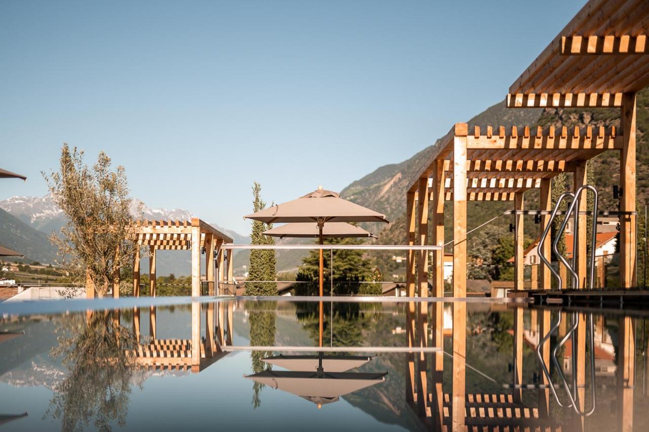 Sonnen Resort Натурно Екстер'єр фото