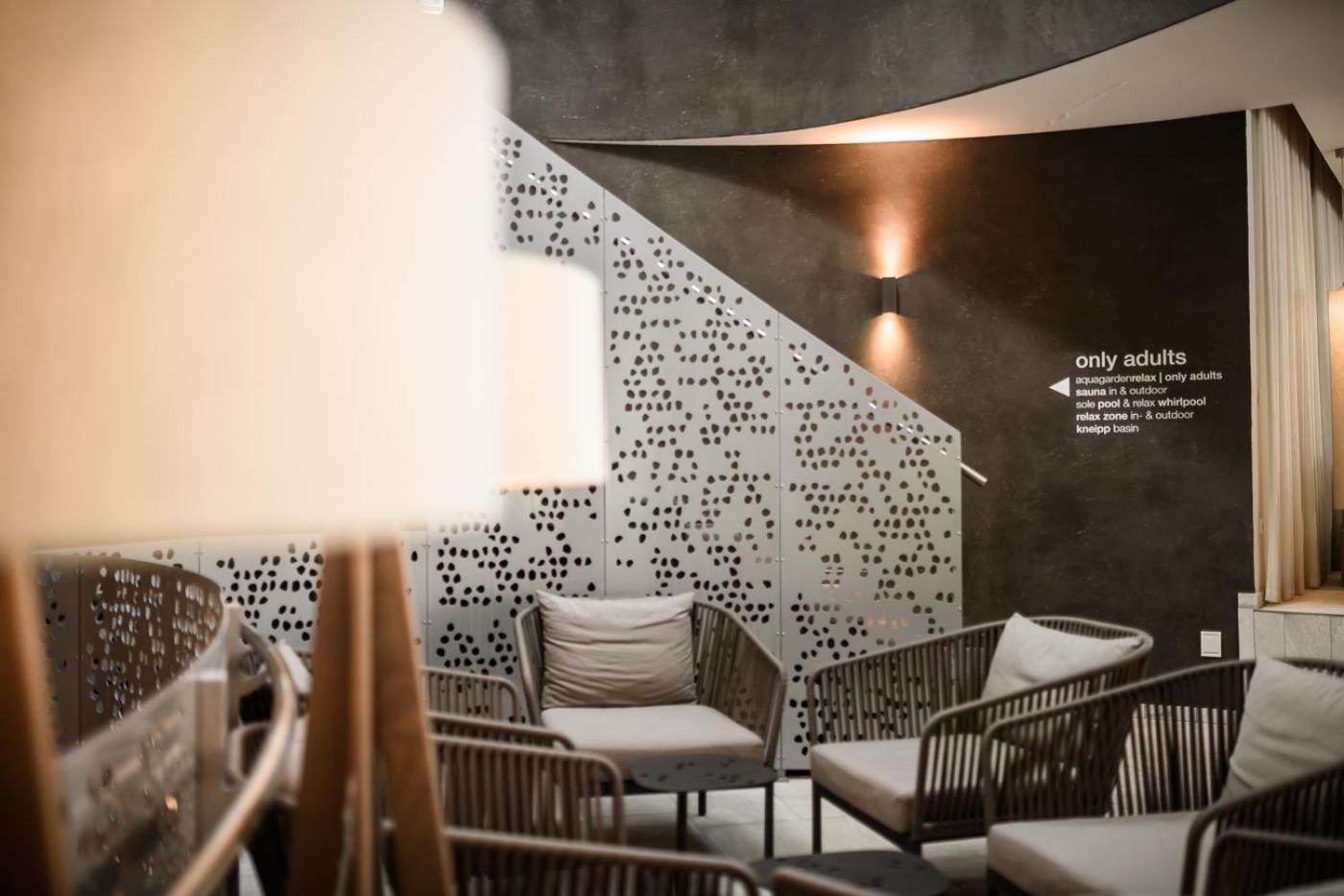 Sonnen Resort Натурно Екстер'єр фото